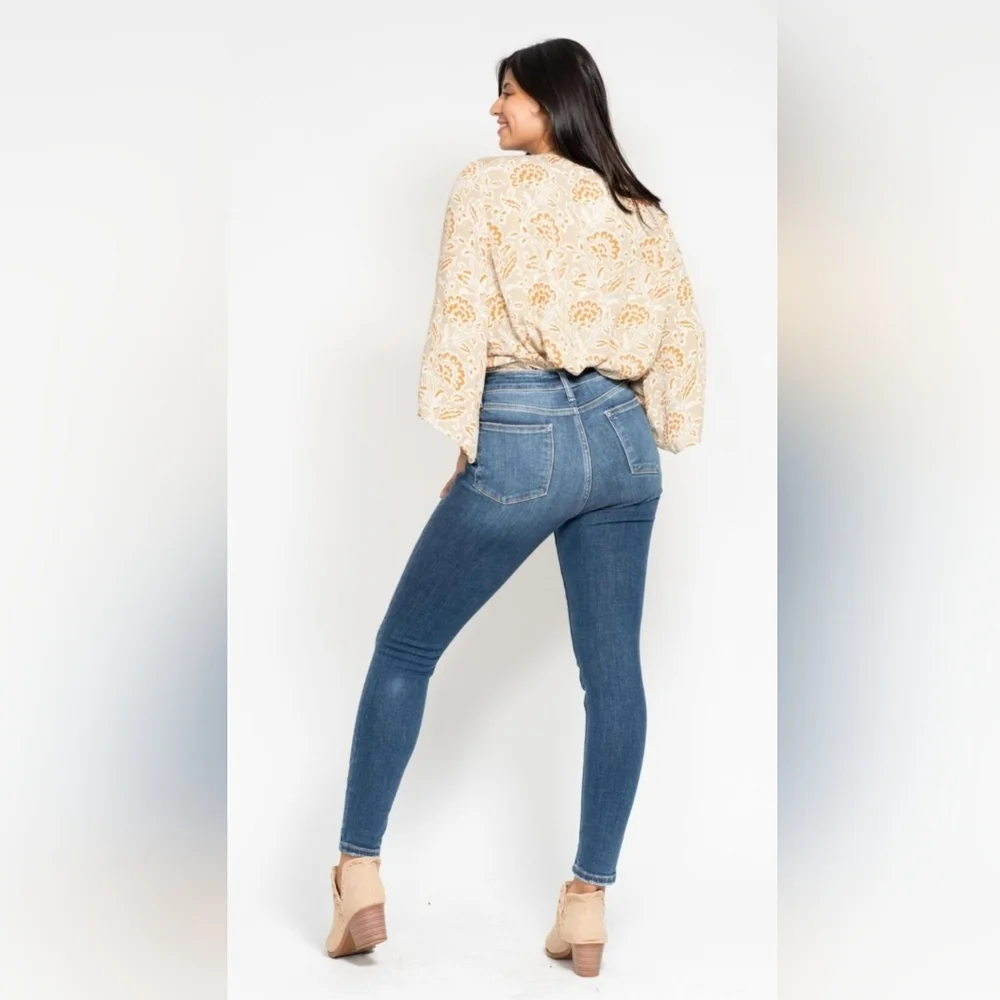 Judy Blue High Rise Medium Wash Button Fly Skinny Jeans Stretch Various NEW